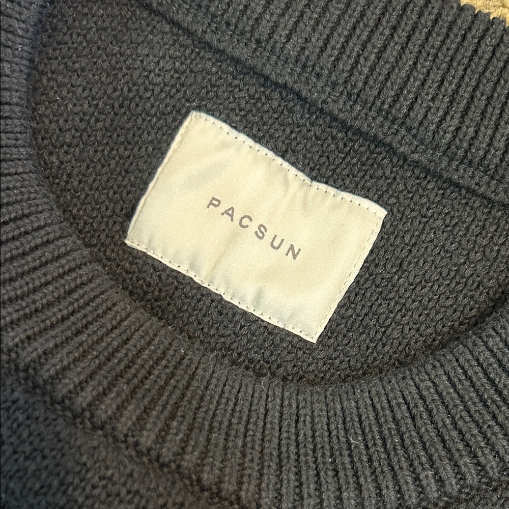 PacSun Men’s Black and White Crewneck Sweater Griffith Park in Size Large - Picture 4 of 5